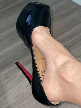 NEW Christian Louboutin - Black Platform Pumps
